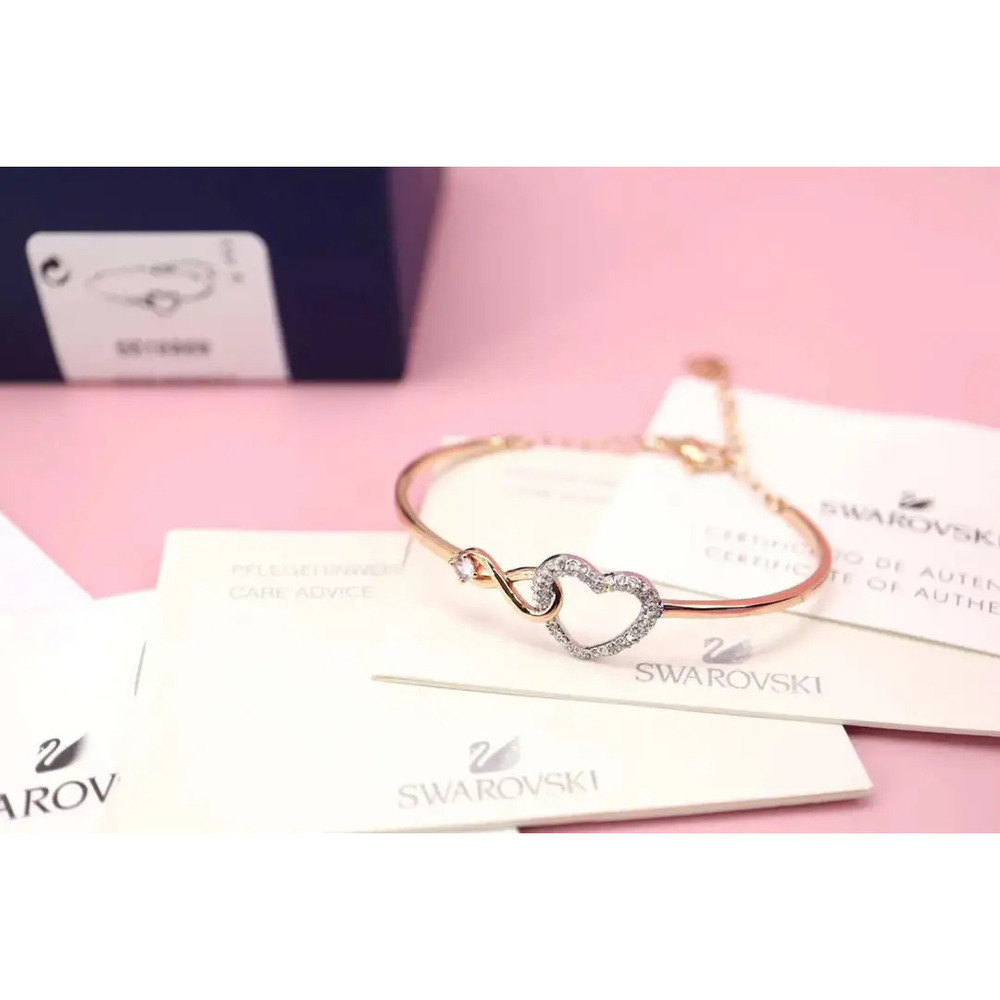 Swarovski heart-shaped bracelet